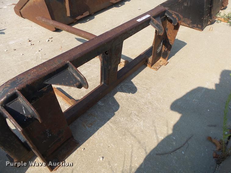 image for item DS9742 Skid steer bale spear