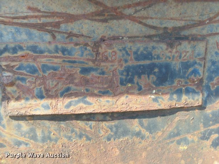 image for item DS9743 Skid steer bucket