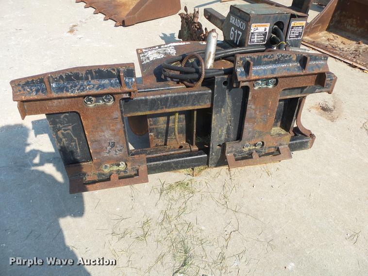 image for item DS9748 Bradco 617 skid steer trencher