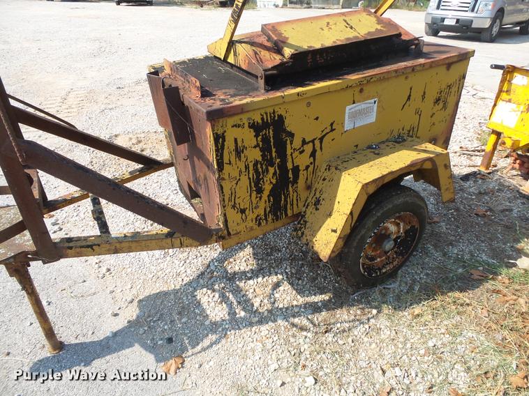 image for item DS9749 Tar pot trailer