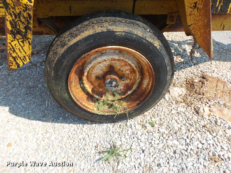 image for item DS9749 Tar pot trailer