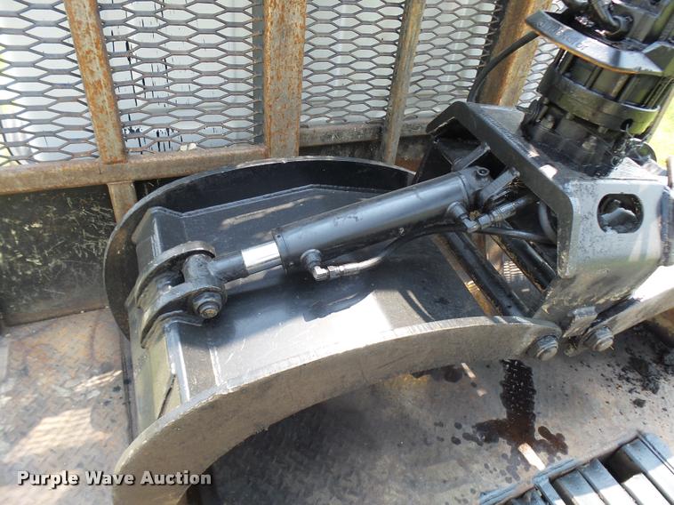 image for item K1846 2003 Sterling L9500 grapple crane truck