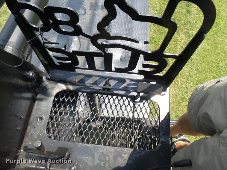 image for item K1846 2003 Sterling L9500 grapple crane truck