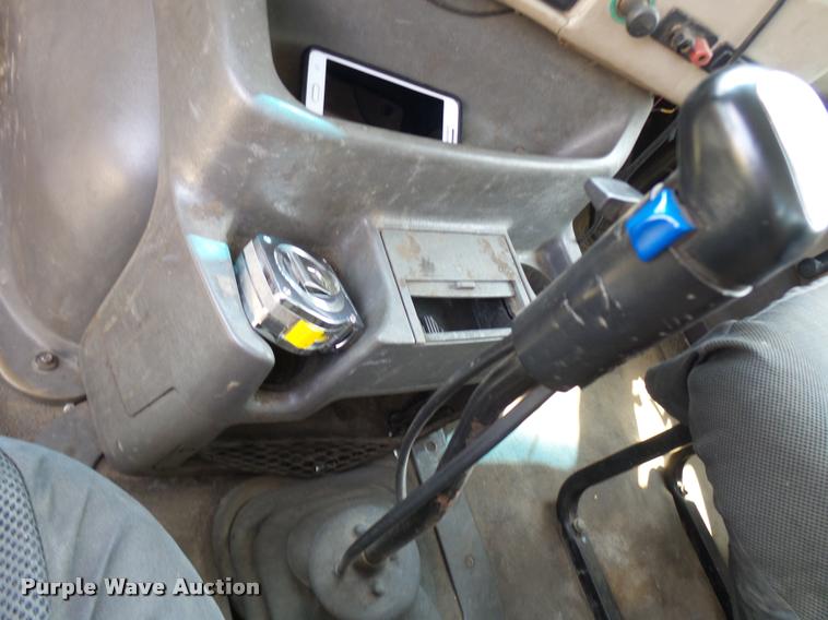 image for item K1846 2003 Sterling L9500 grapple crane truck