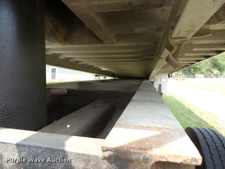 image for item K1846 2003 Sterling L9500 grapple crane truck