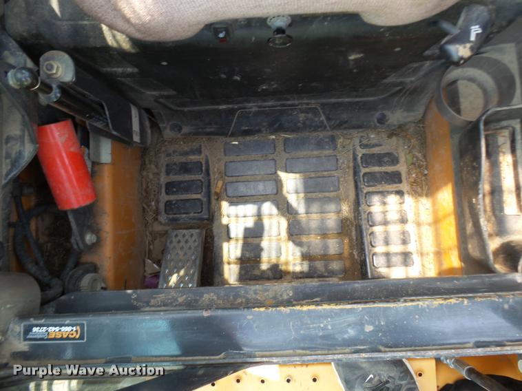 image for item K1851 2011 Case TR320 skid steer