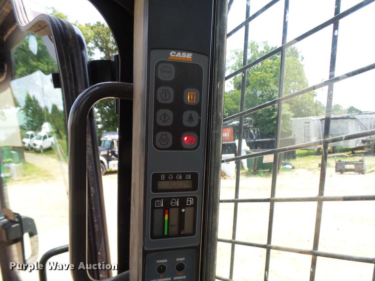 image for item K1851 2011 Case TR320 skid steer