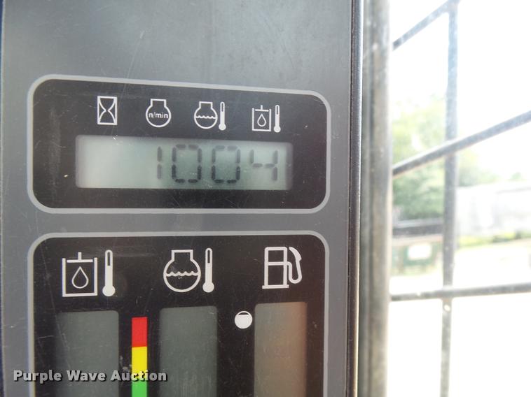 image for item K1851 2011 Case TR320 skid steer