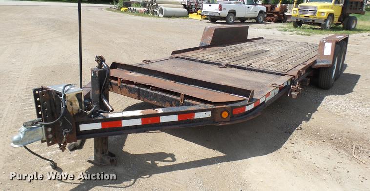 image for item K1872 2002 Towmaster T-12-T tilt deck equipment trailer