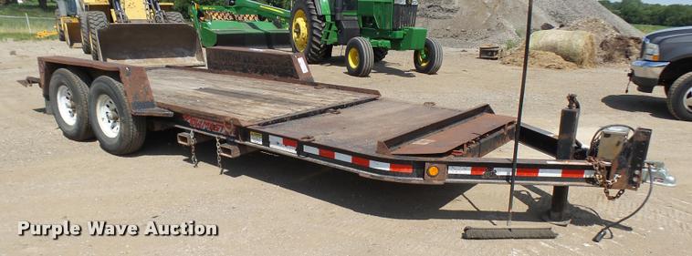 image for item K1872 2002 Towmaster T-12-T tilt deck equipment trailer