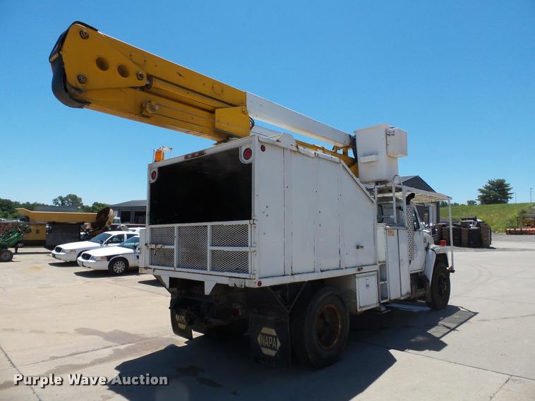 image for item K3265 1986 International 1754 bucket truck