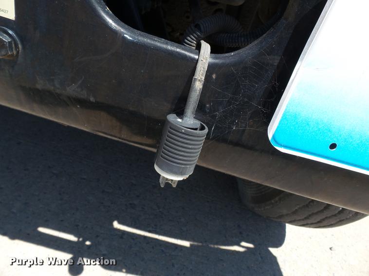 image for item K3265 1986 International 1754 bucket truck