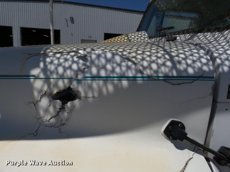 image for item K3265 1986 International 1754 bucket truck