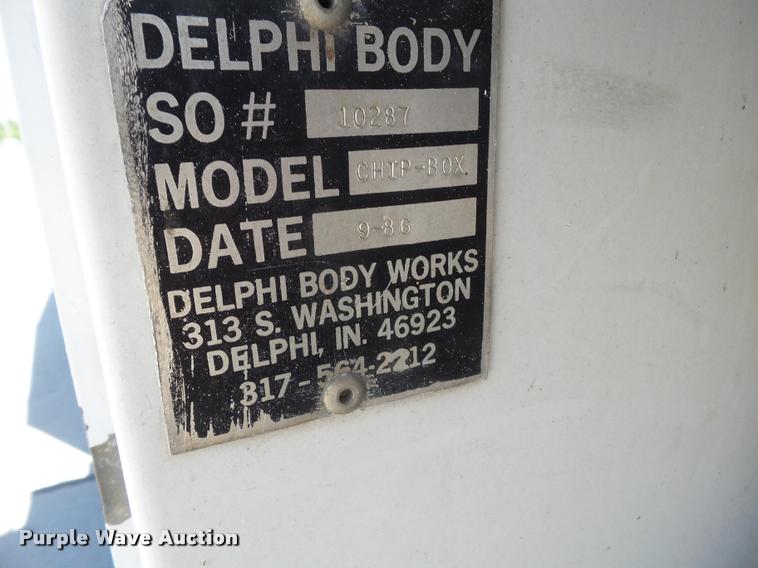 image for item K3265 1986 International 1754 bucket truck