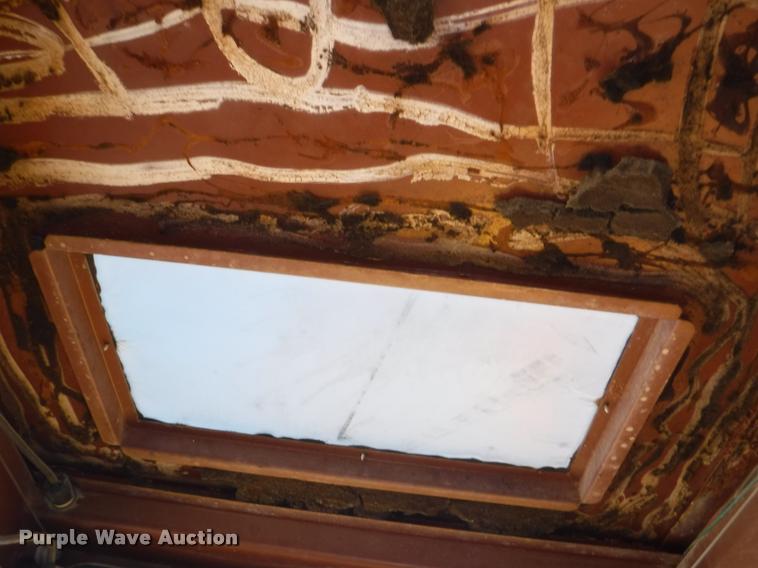 image for item K5873 Badger 1085C Cruiz-Air rubber tire excavator