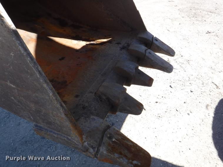 image for item K5873 Badger 1085C Cruiz-Air rubber tire excavator