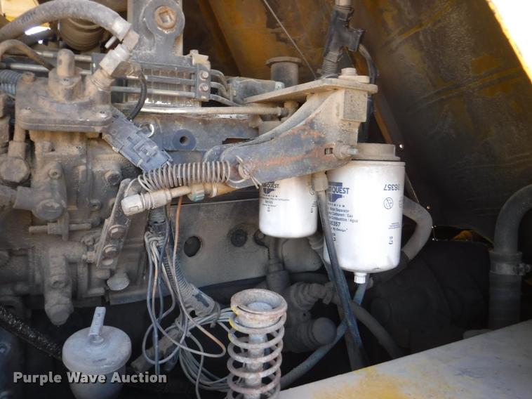 image for item K5873 Badger 1085C Cruiz-Air rubber tire excavator