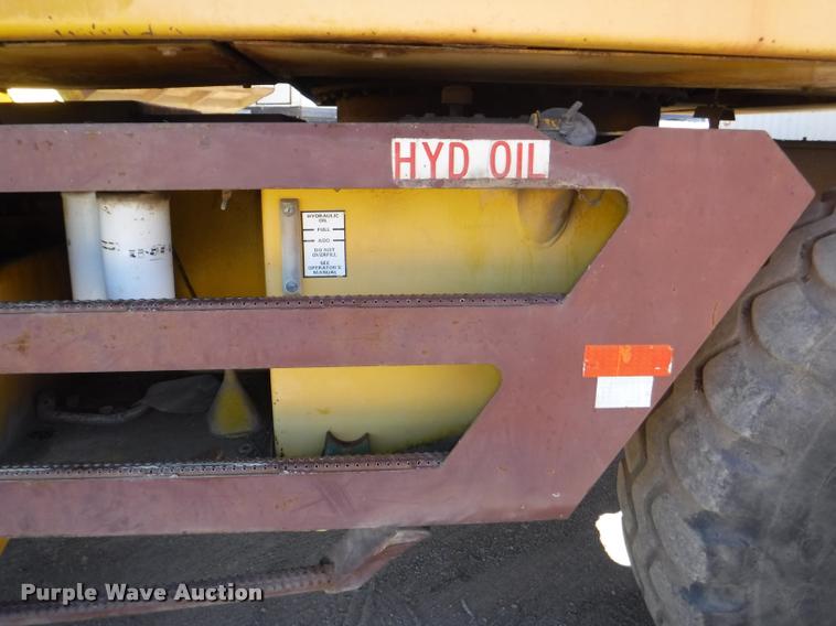 image for item K5873 Badger 1085C Cruiz-Air rubber tire excavator