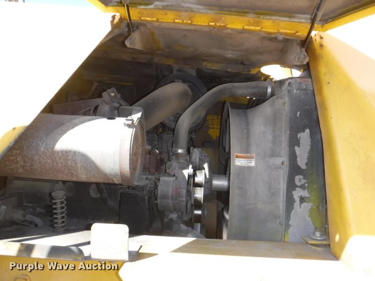 image for item K5873 Badger 1085C Cruiz-Air rubber tire excavator