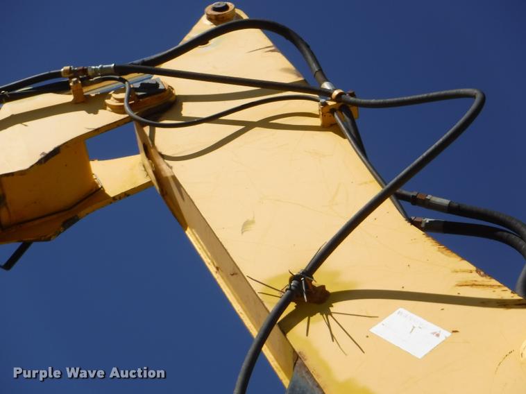 image for item K5873 Badger 1085C Cruiz-Air rubber tire excavator