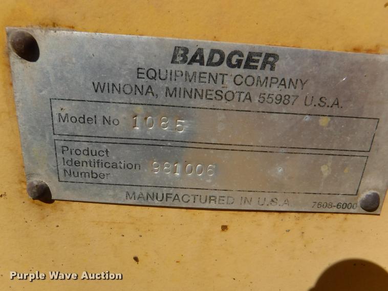 image for item K5873 Badger 1085C Cruiz-Air rubber tire excavator