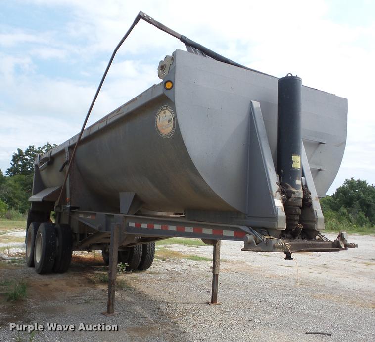 image for item K6454 2006 LTS HRD-27QF end dump trailer