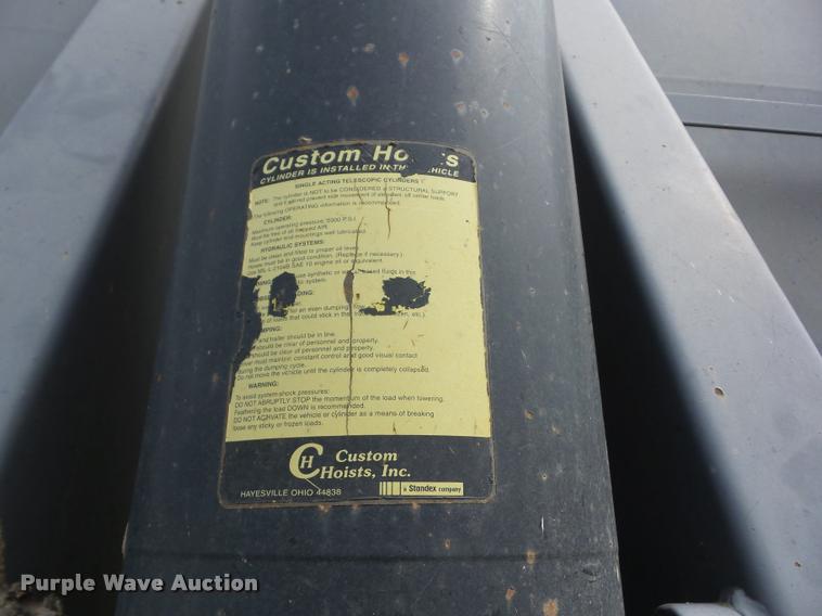 image for item K6454 2006 LTS HRD-27QF end dump trailer