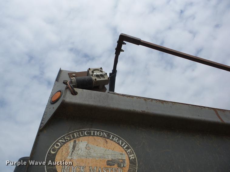 image for item K6454 2006 LTS HRD-27QF end dump trailer