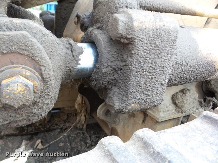 image for item K6459 1984 Caterpillar 963 track loader