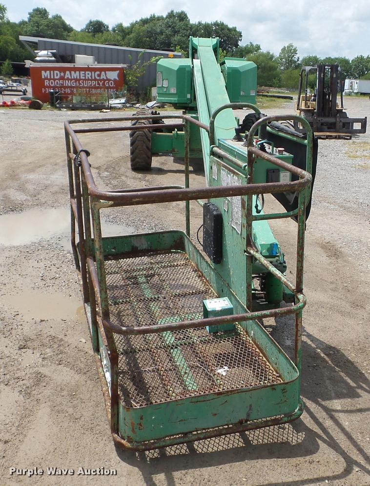 image for item K6460 1996 Genie S85 boom lift
