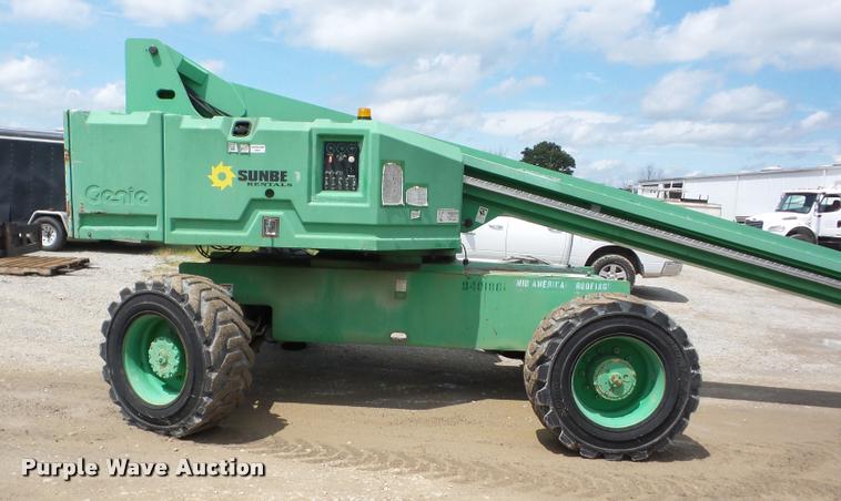 image for item K6460 1996 Genie S85 boom lift