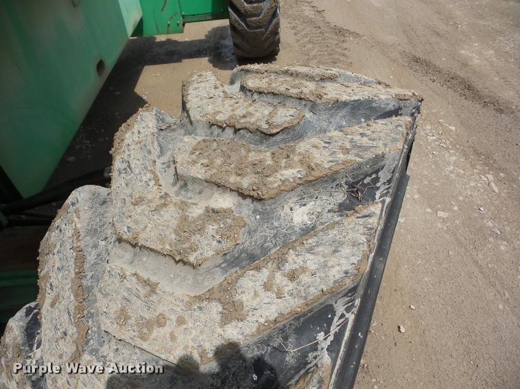 image for item K6460 1996 Genie S85 boom lift