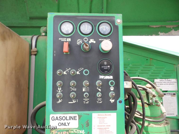image for item K6460 1996 Genie S85 boom lift