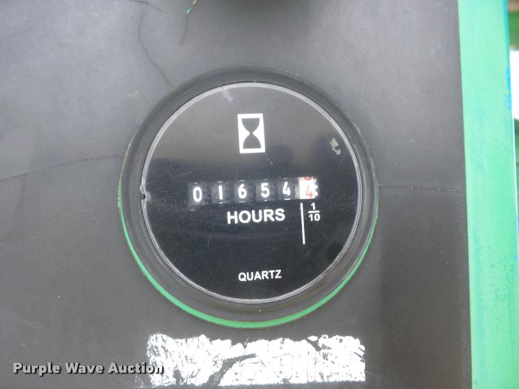 image for item K6460 1996 Genie S85 boom lift