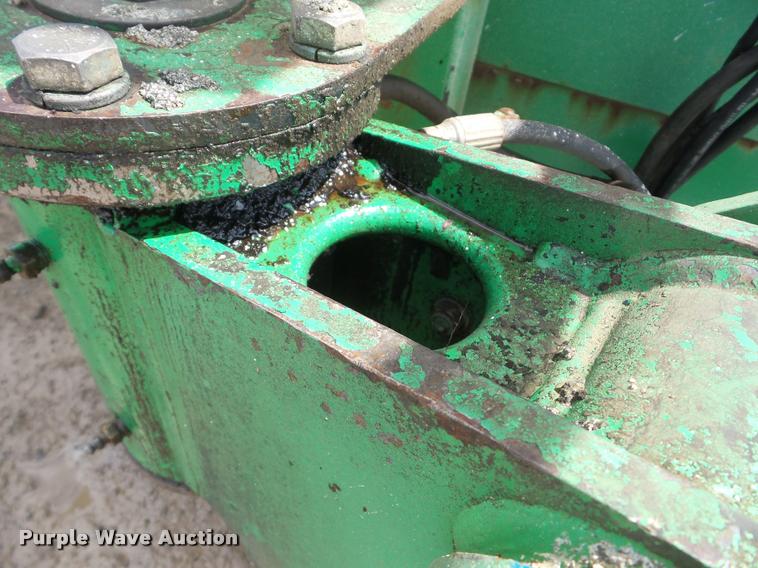 image for item K6460 1996 Genie S85 boom lift