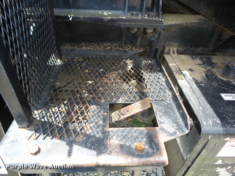 image for item K6462 1993 Ford FT900 crane truck