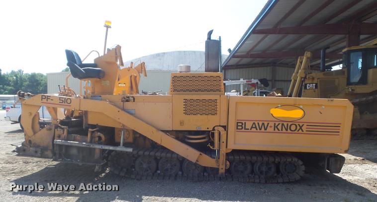 image for item K7528 1995 Blaw-Knox PF-510 paver