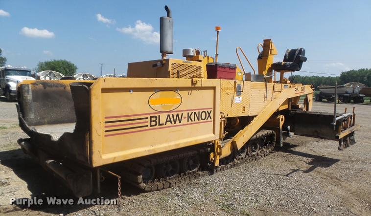 image for item K7528 1995 Blaw-Knox PF-510 paver