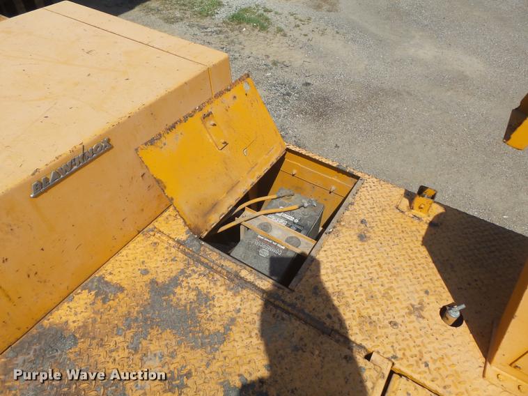 image for item K7528 1995 Blaw-Knox PF-510 paver