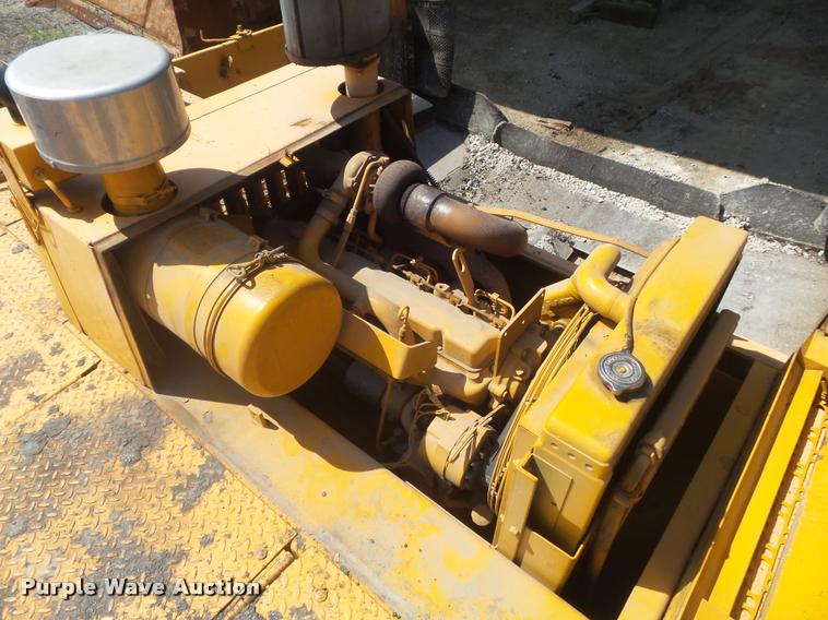 image for item K7528 1995 Blaw-Knox PF-510 paver