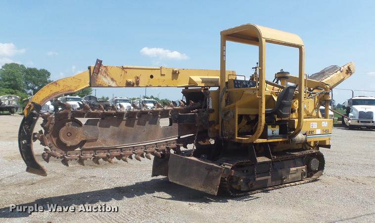image for item K7530 1998 Vermeer T455 Trencher
