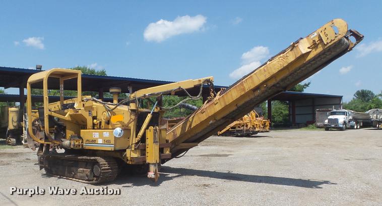 image for item K7530 1998 Vermeer T455 Trencher