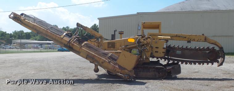 image for item K7530 1998 Vermeer T455 Trencher