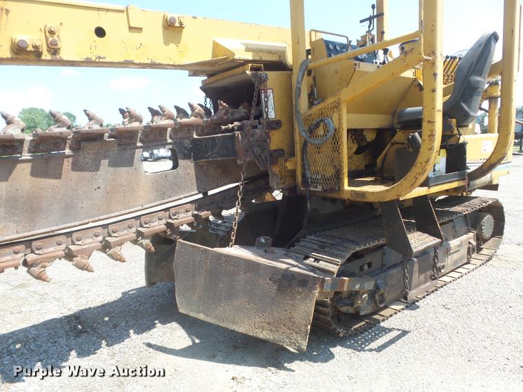 image for item K7530 1998 Vermeer T455 Trencher