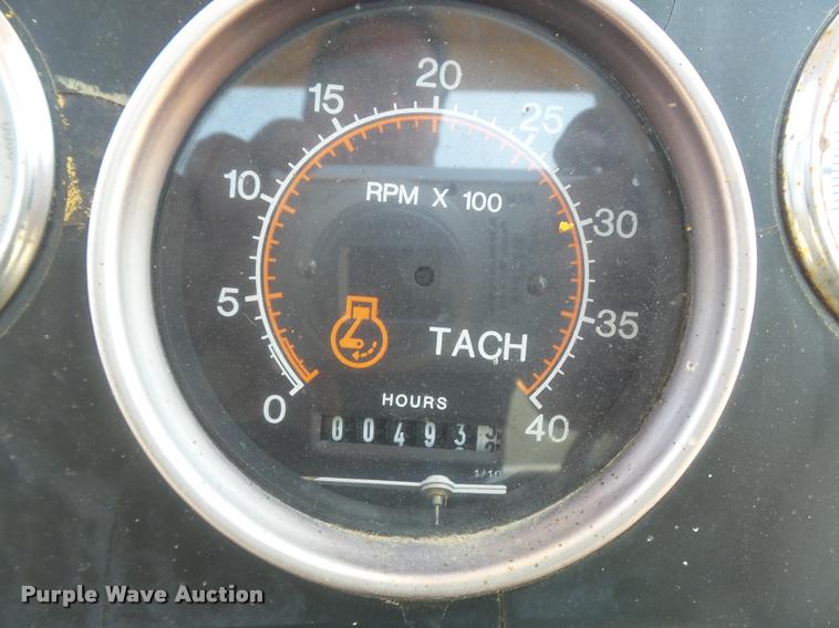 image for item K7530 1998 Vermeer T455 Trencher