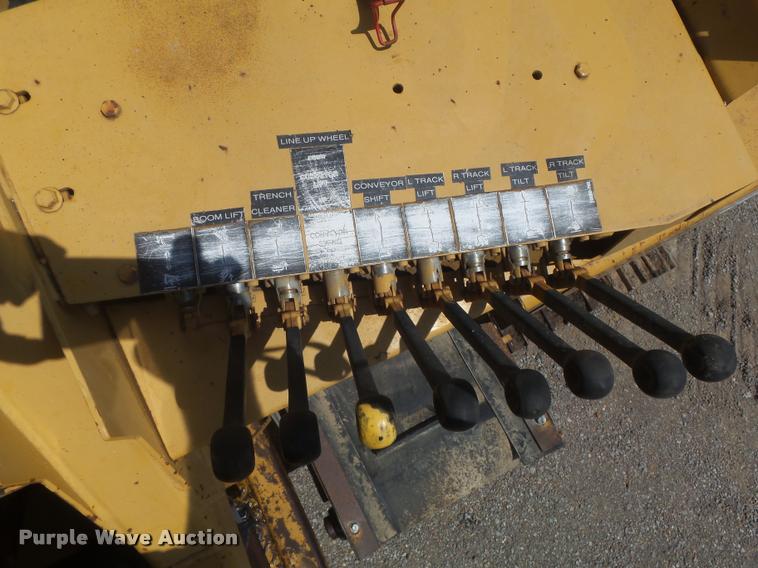 image for item K7530 1998 Vermeer T455 Trencher