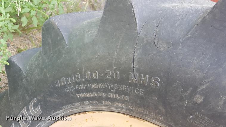 image for item L1511 2013 Ditch Witch RT95 trencher