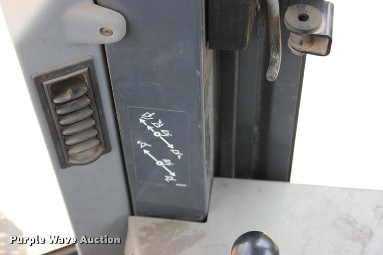 image for item L3208 1998 Case 921B wheel loader