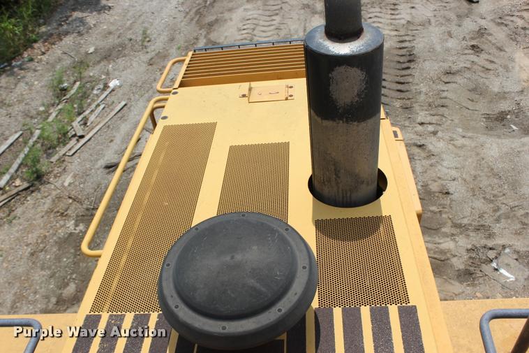 image for item L3208 1998 Case 921B wheel loader