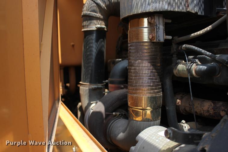 image for item L3208 1998 Case 921B wheel loader